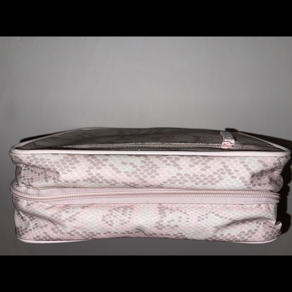 Make up pouch - Picture 4 of 9